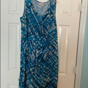 Dresses (4) , 1 top and 1 sweater